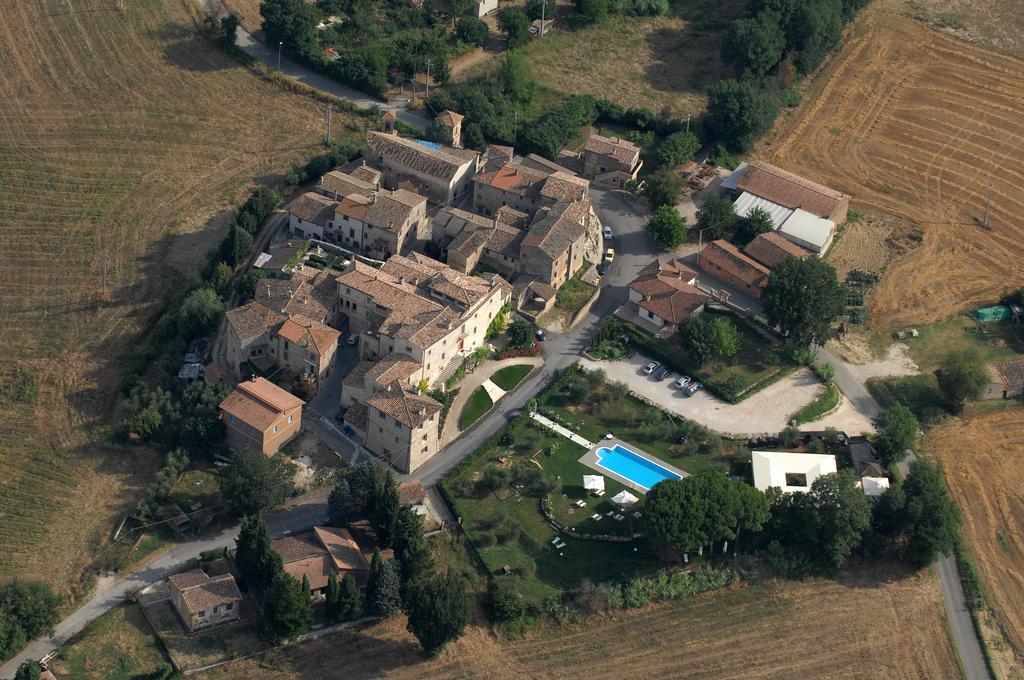 Castello Di Montignano Relais & Spa Massa Martana Exterior foto